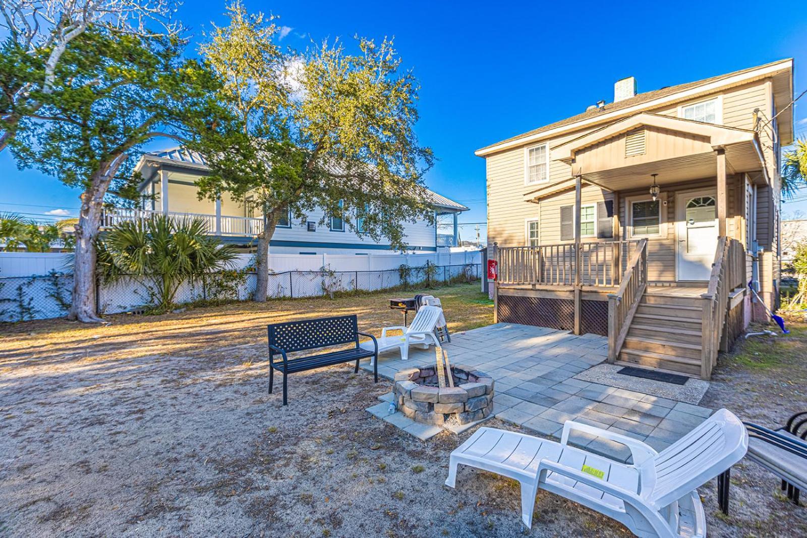 Dazzling Centrally Located Ocean View W 2 Kings, Huge Private Yard, 2 Decks, Firepit, Bbq 默特尔比奇 外观 照片
